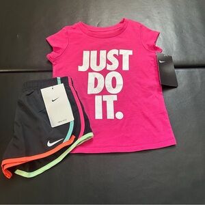 NWT Nike glitter Athletic Set Girls Size 3T